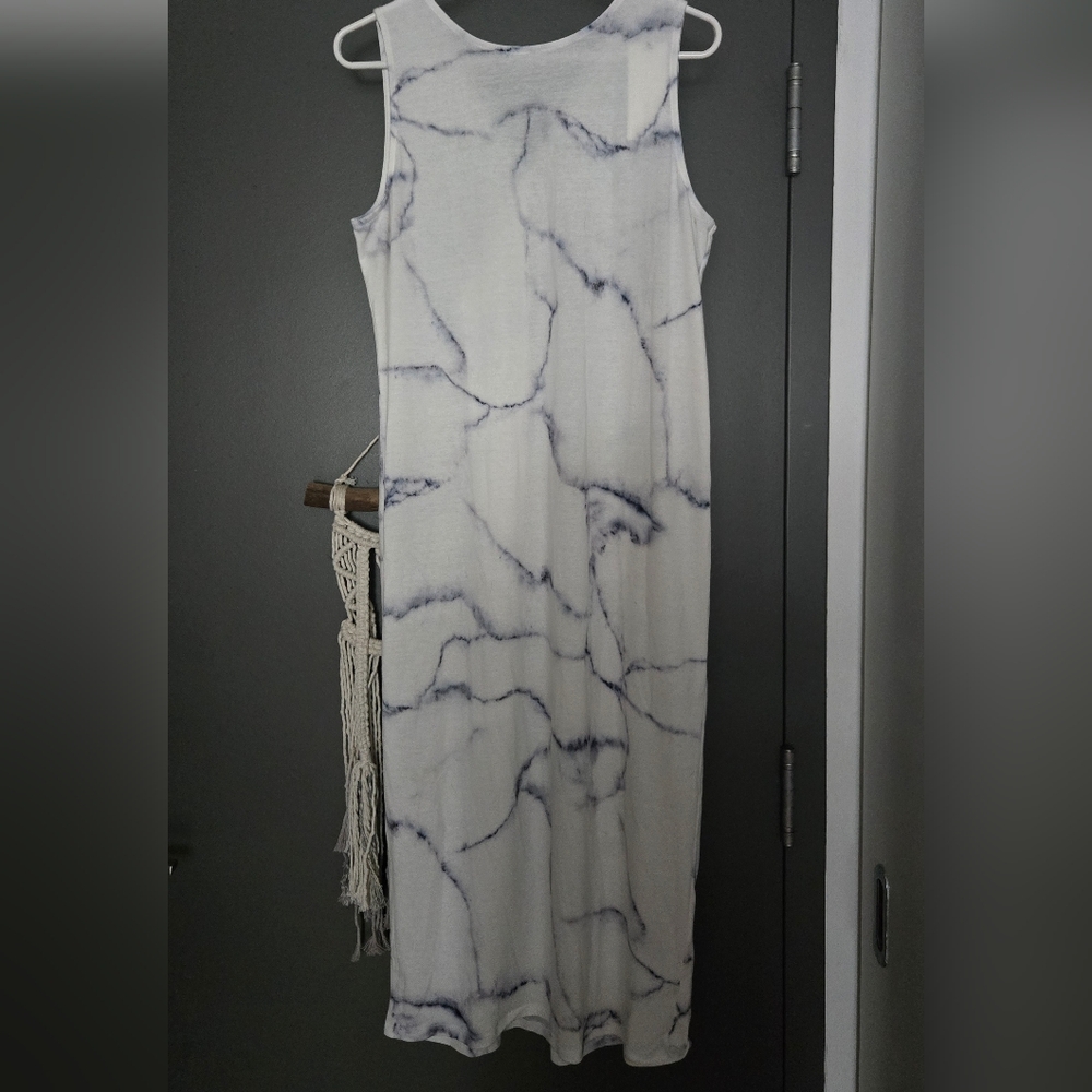 Oak + Fort Marble Print Sleeveless Dress